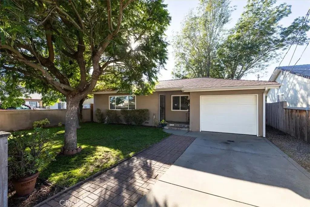 229 E Dana, Nipomo