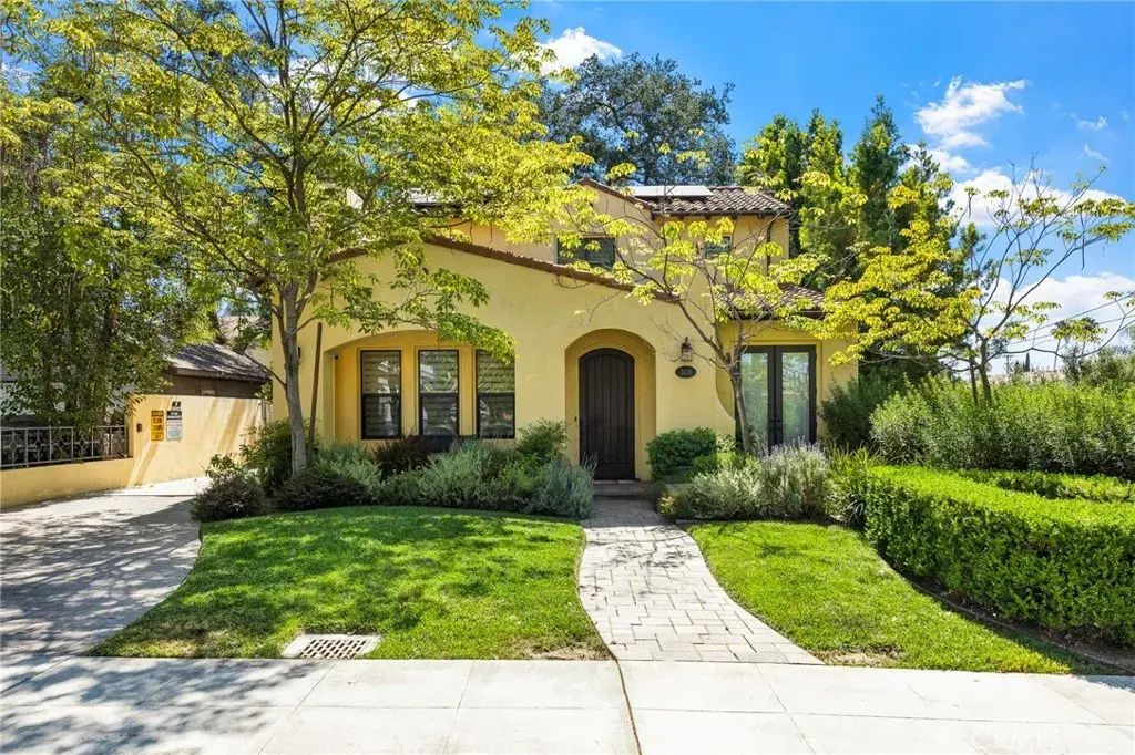 308 N Oak Avenue, Pasadena