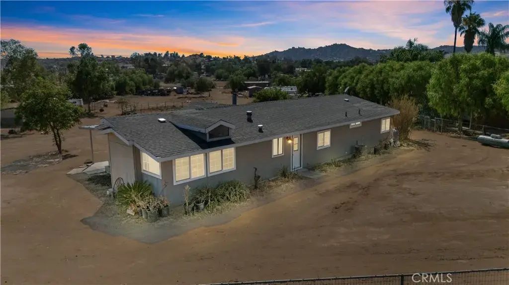 24124 Agate Lane, Homeland