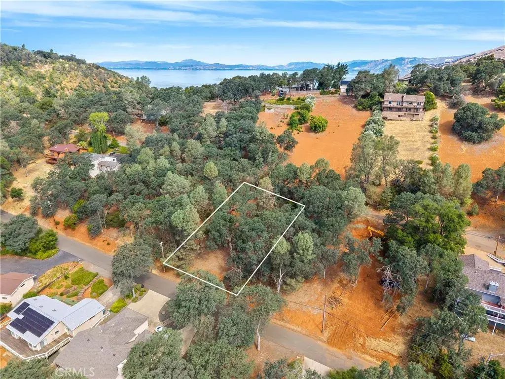 2685 Greenway Dr, Kelseyville