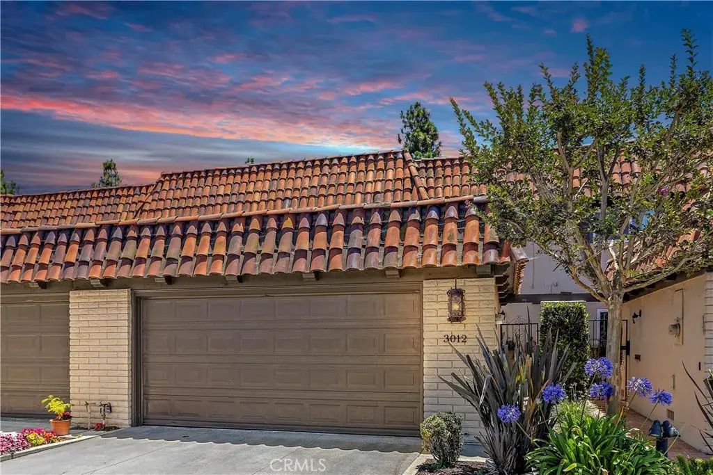 3012 Club House, Costa Mesa