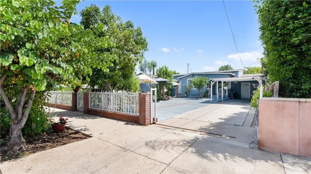 11532 Amboy, Los Angeles