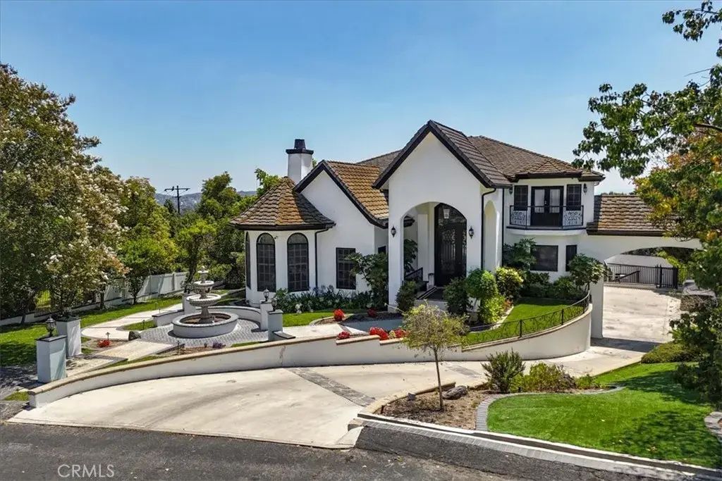 195 Flowerfield Lane, La Habra Heights
