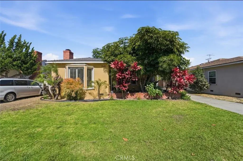 2840 Magnolia, Long Beach