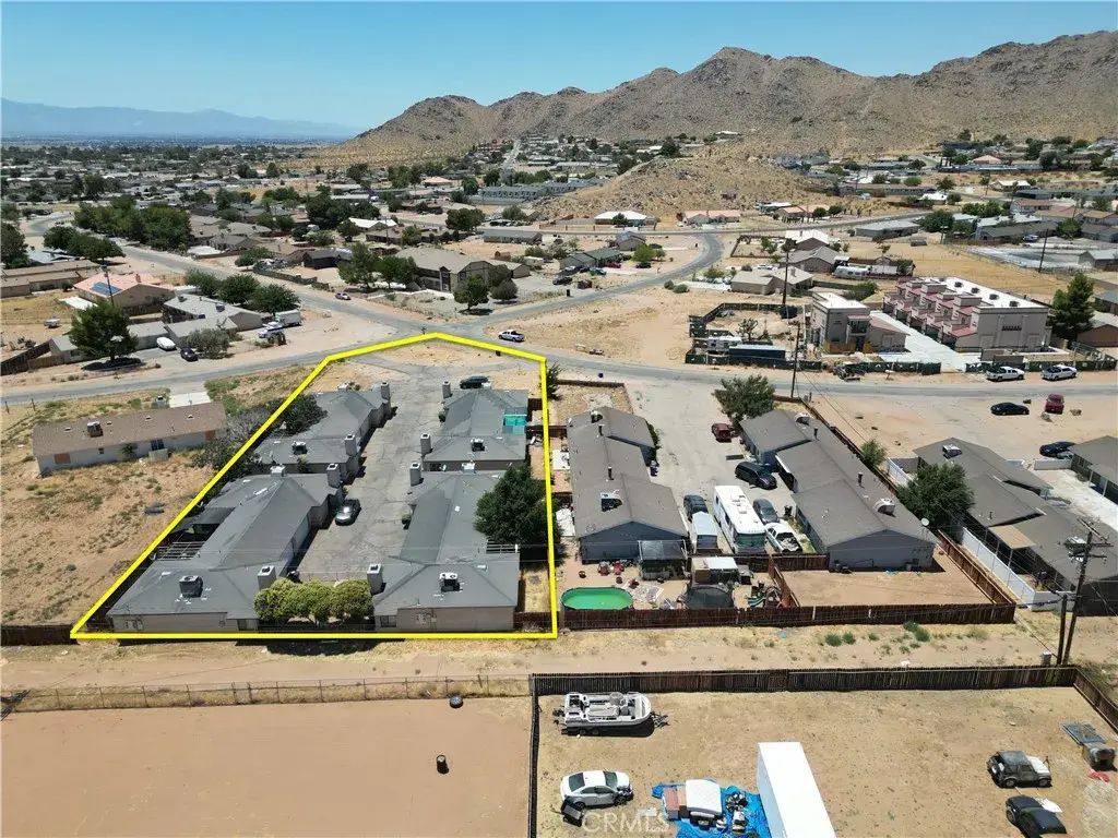 15873 Sago, Apple Valley