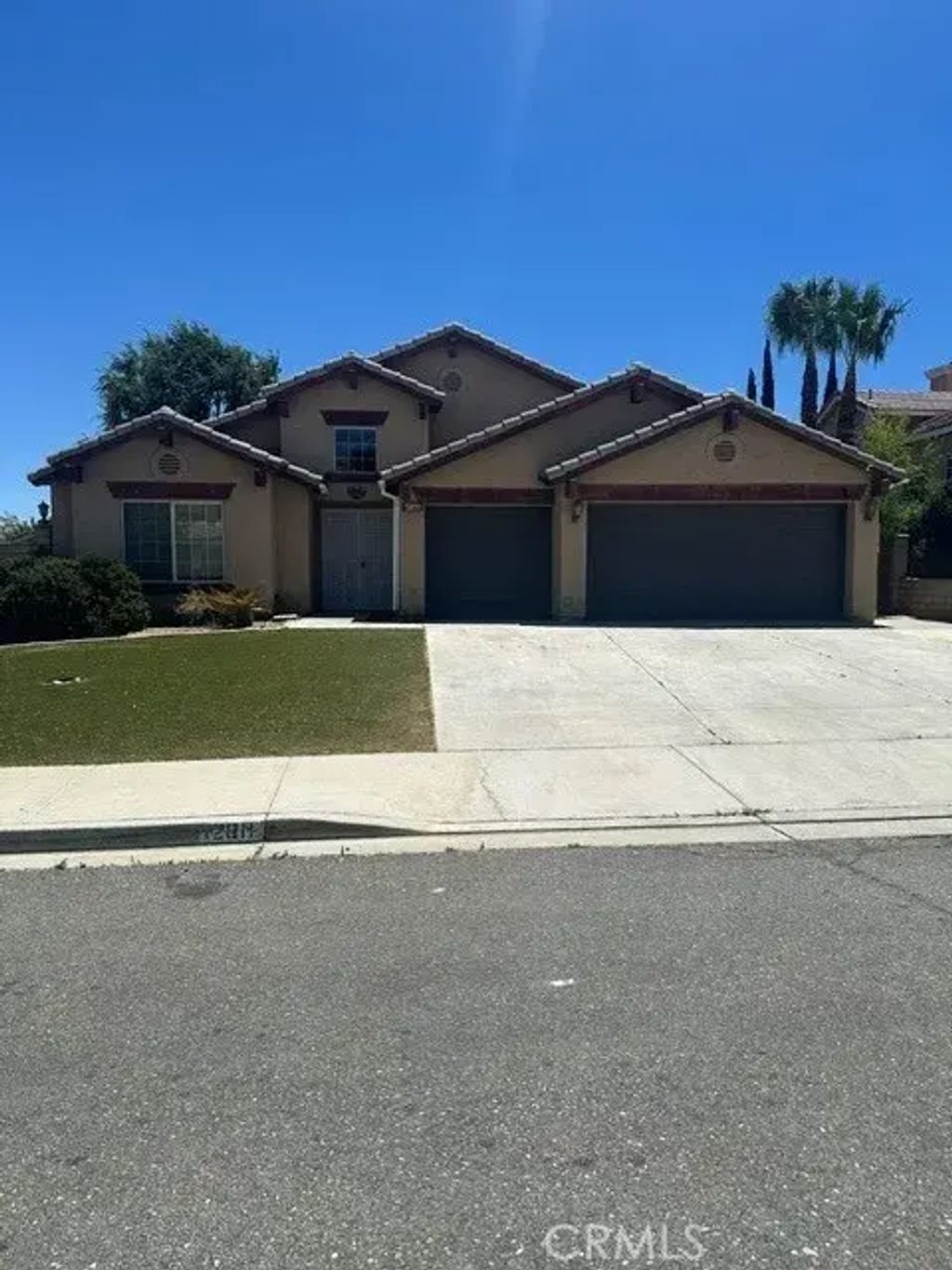 12811 Cimarron, Victorville