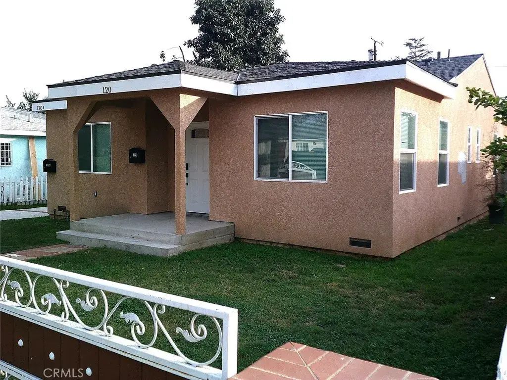 120 E 68th St, Long Beach