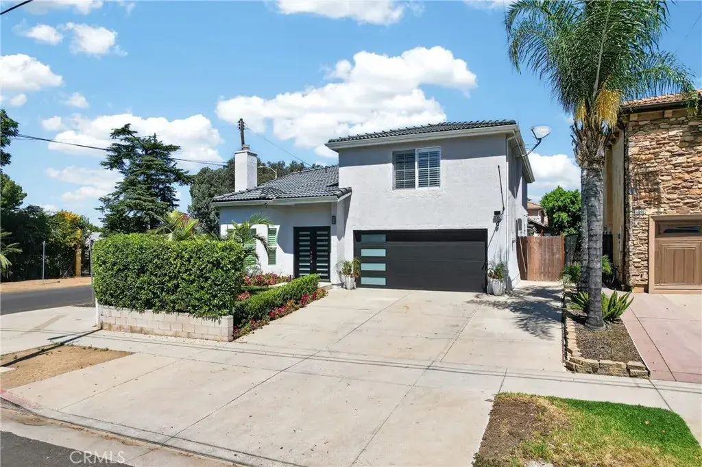 15553 Cobalt, Sylmar