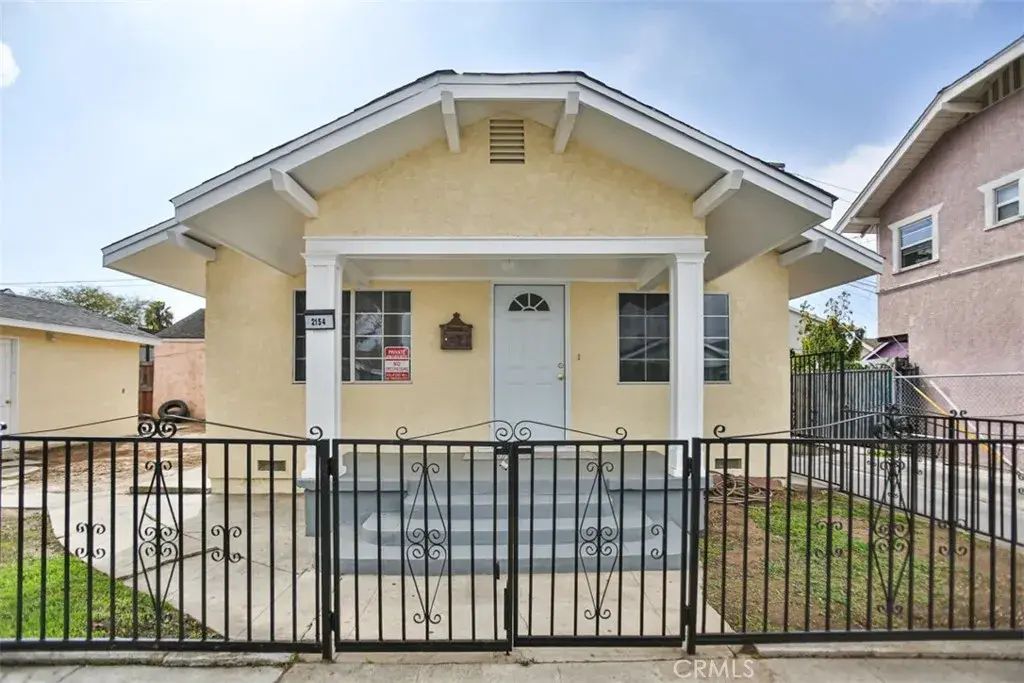 2154 E. 14th St, Long Beach
