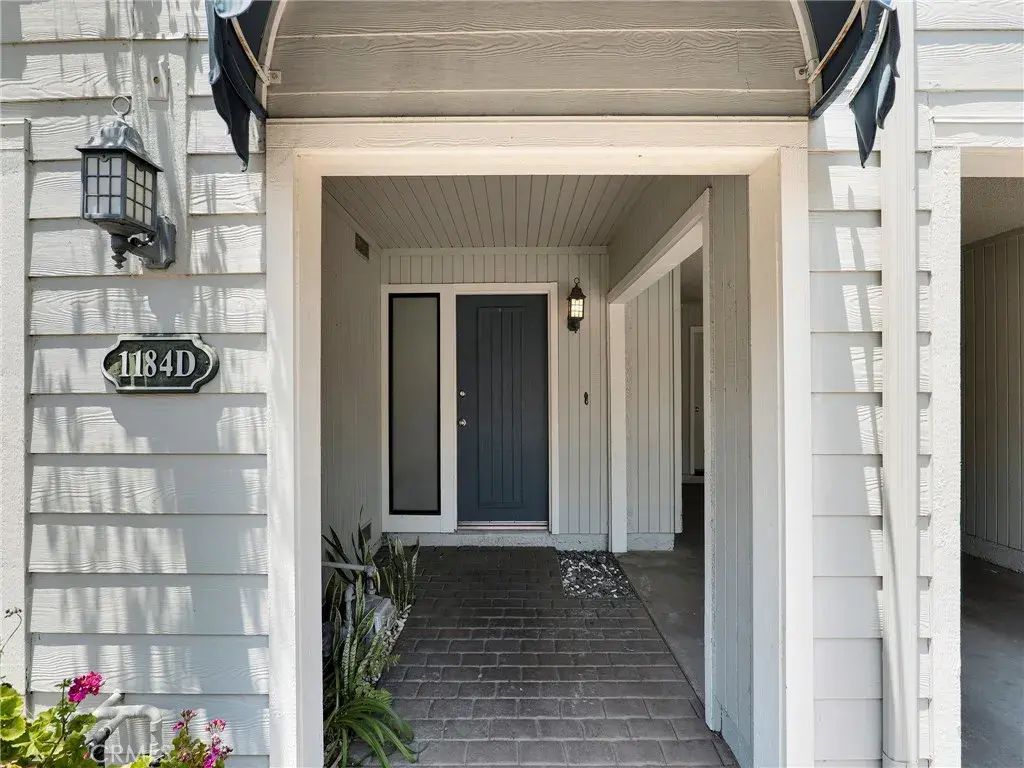 1184 S Westlake D, Westlake Village