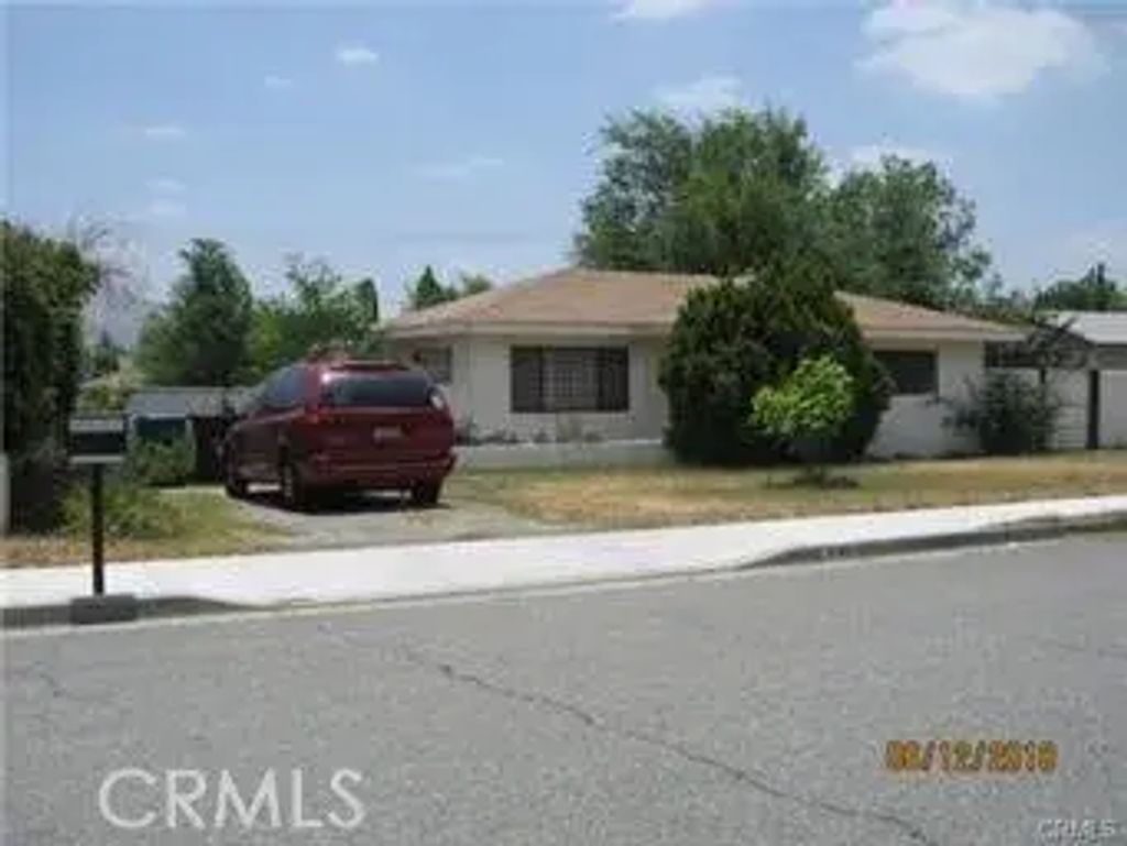 448 W King, Banning