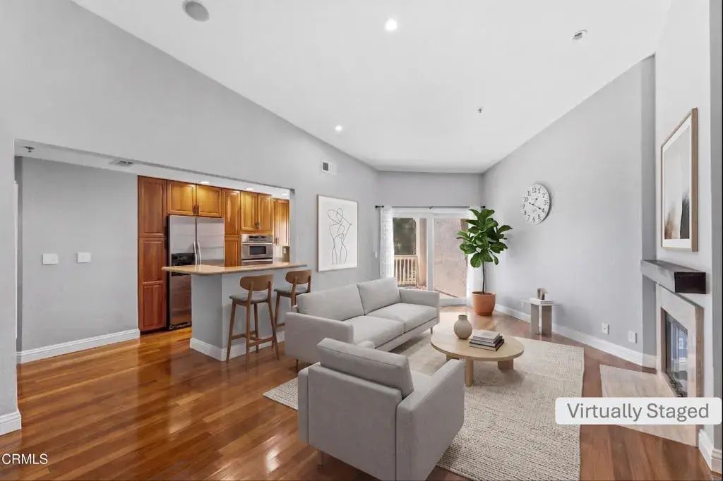 5728 Oak Bend Lane 312, Oak Park