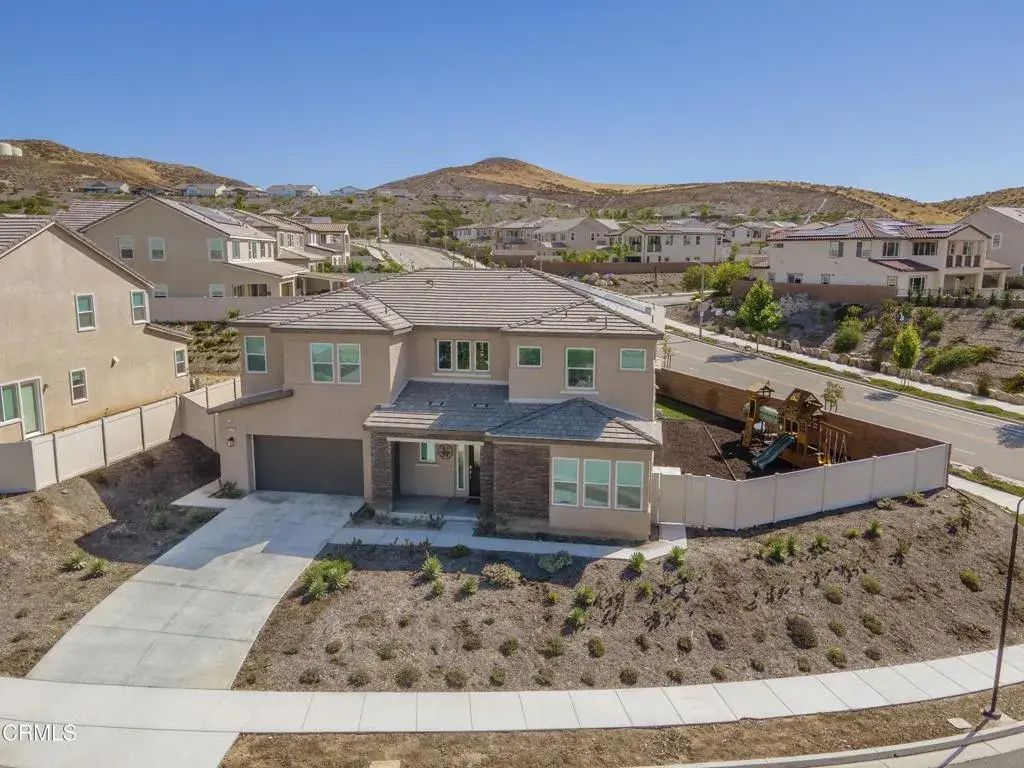 28608 Windbreak Terrace, Santa Clarita