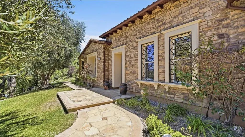 2355 Milano, Chino Hills