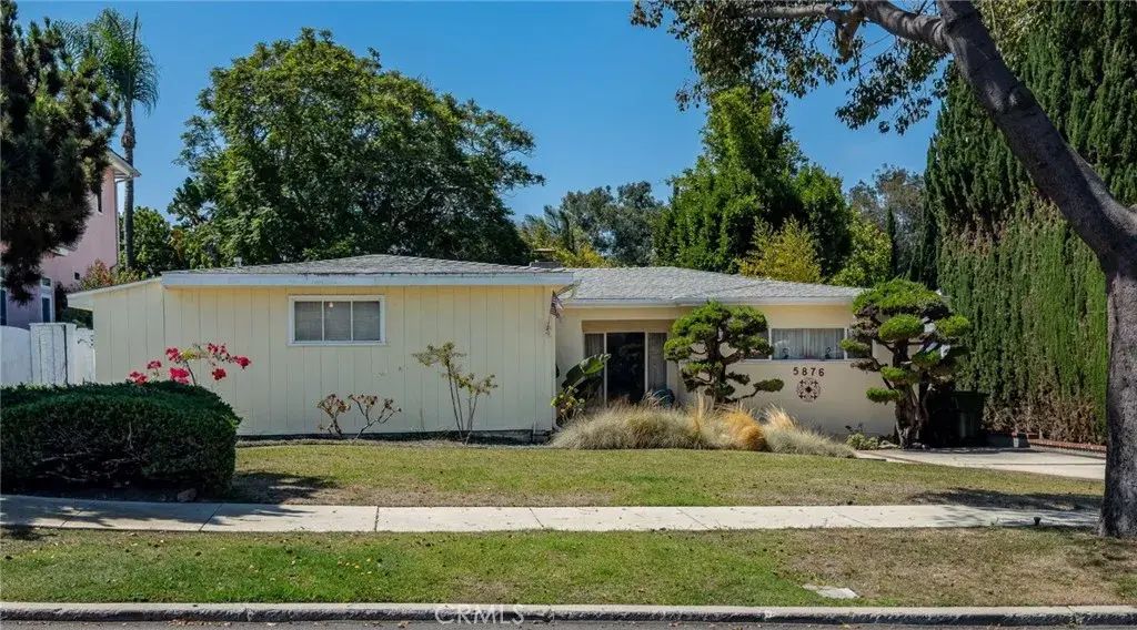 5876 W 75th, Los Angeles