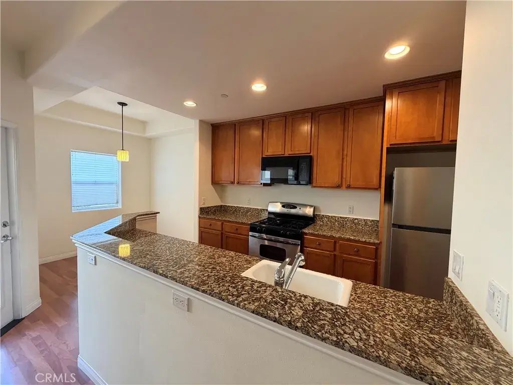 1323 Post Ave B, Torrance