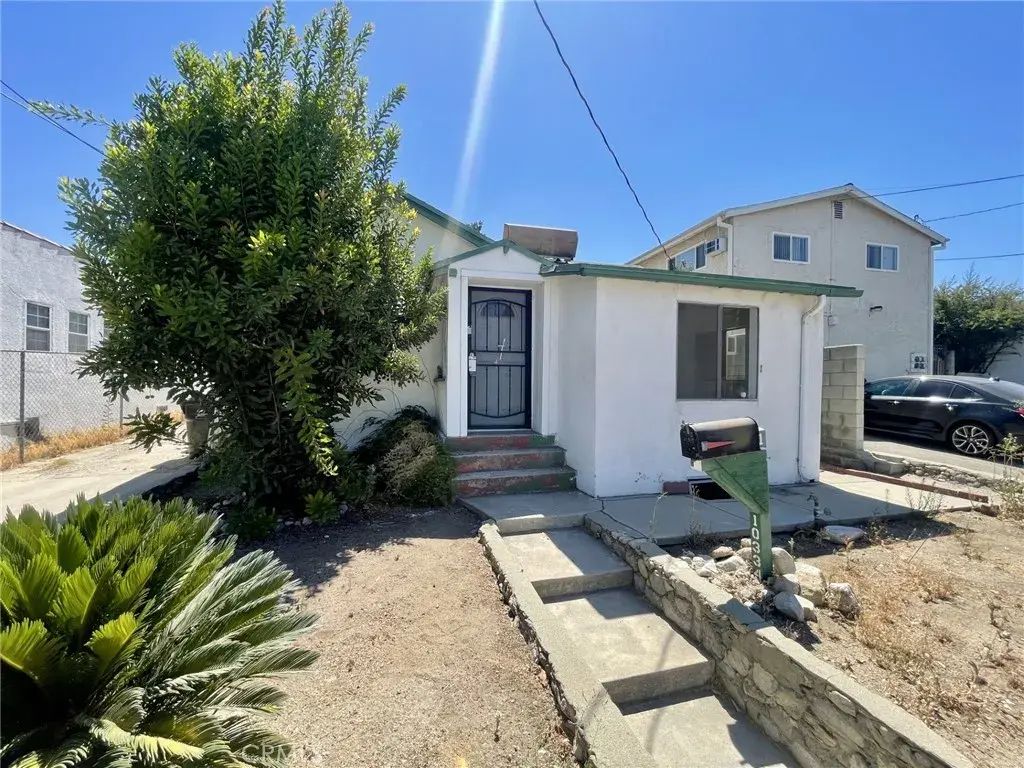 10334 Plainview, Tujunga