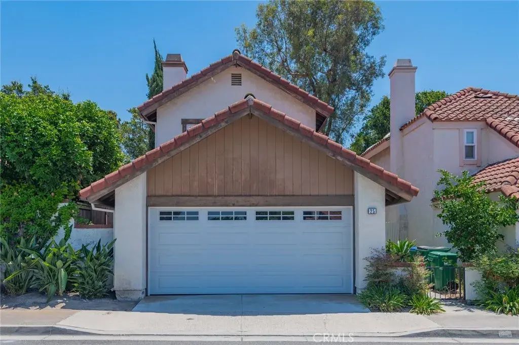 25 Milazzo, Irvine