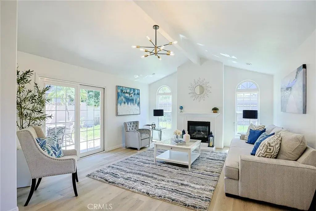512 S Peregrine, Anaheim
