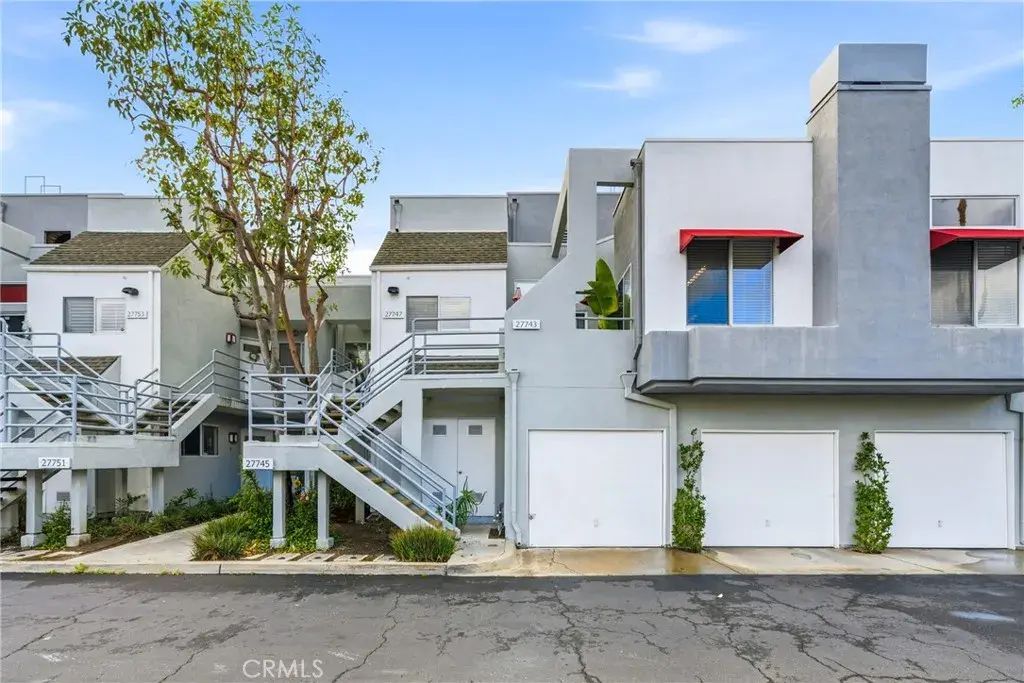 27743 Zircon 104, Mission Viejo