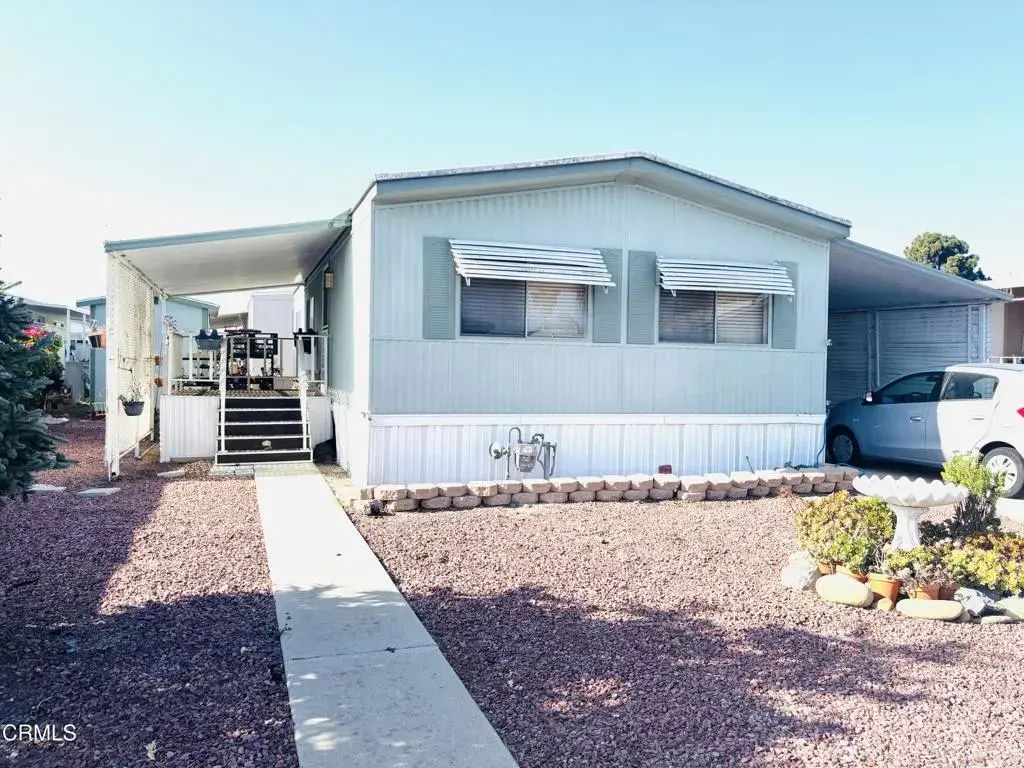 425 Avalon 86, Oxnard