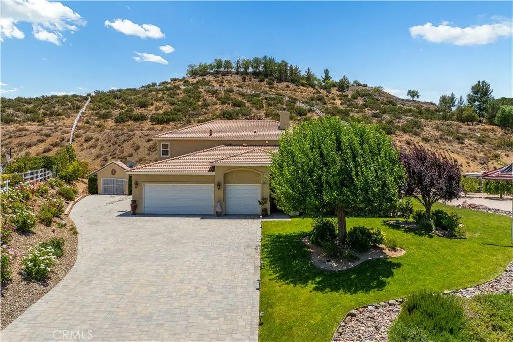 34016 Desert, Acton