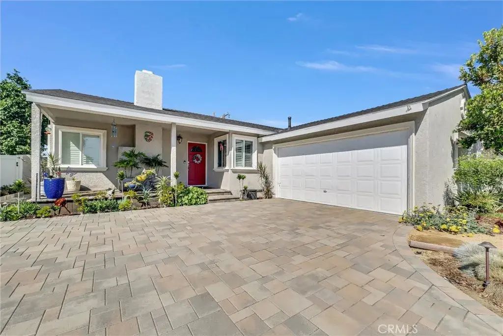 14534 Rimgate, Whittier