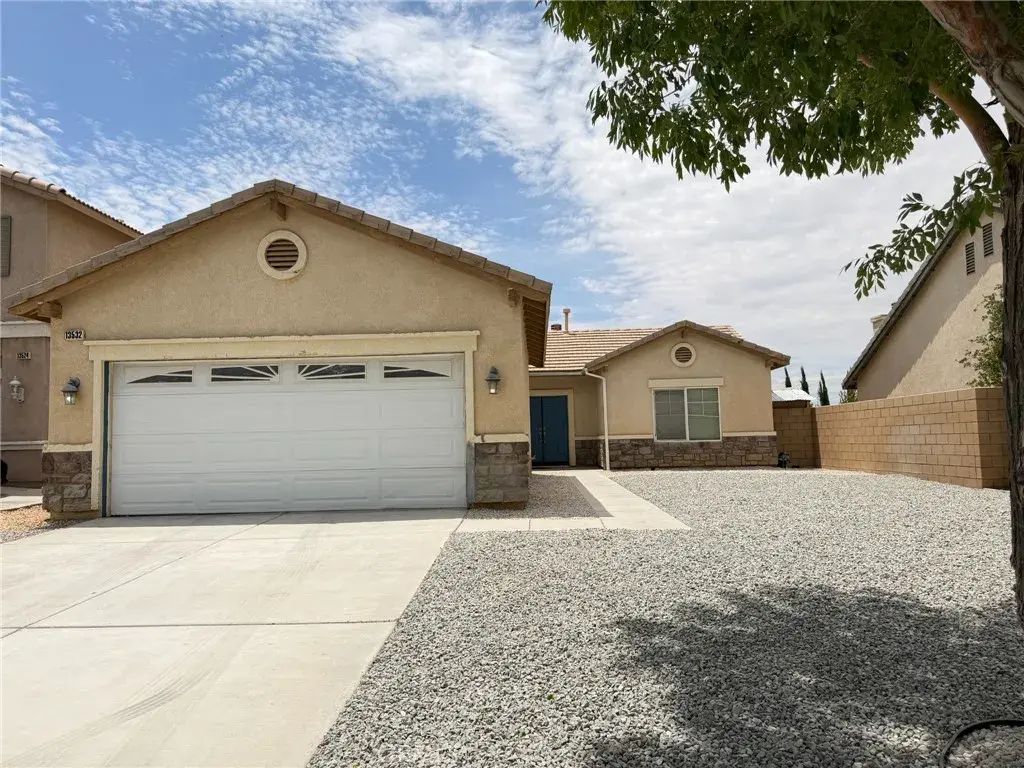 13532 Boulder Lane, Victorville