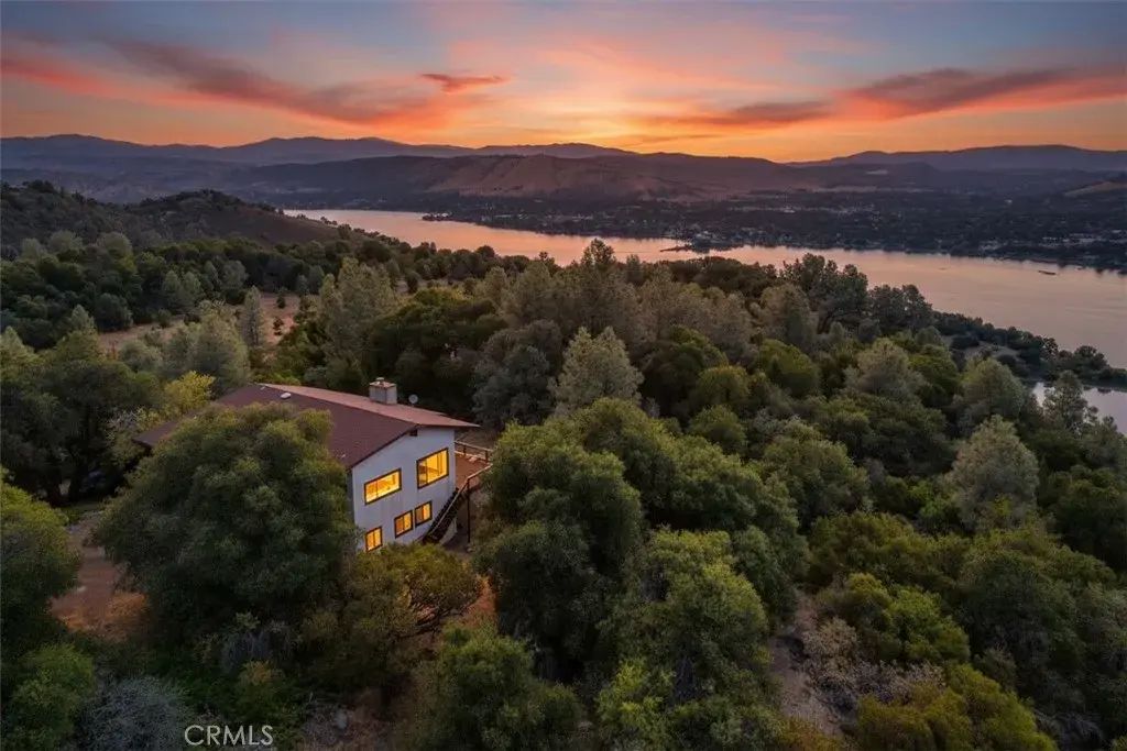 13420 Point Lakeview Road, Lower Lake