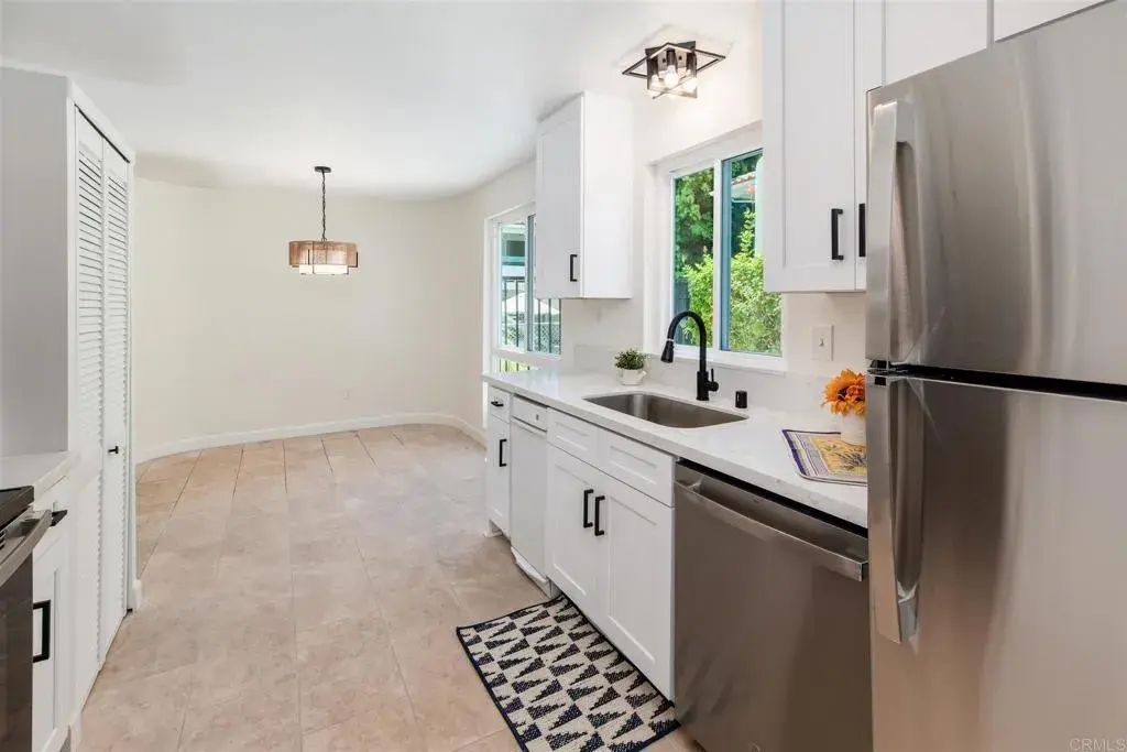2304 Altisma Way 108, Carlsbad