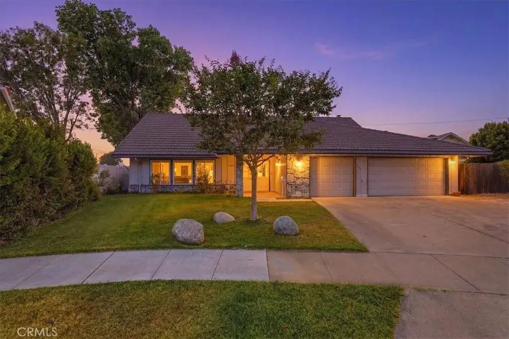 1763 N Maplewood, Orange