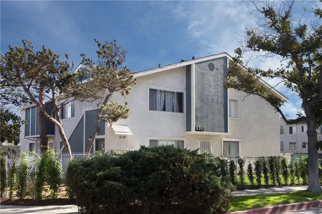 6900 Knowlton Place, Los Angeles