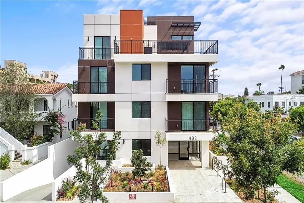 1482 S Sherbourne Drive 203, Los Angeles