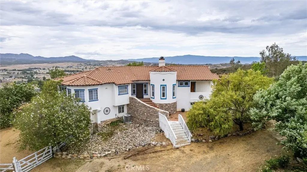 49185 Tomahawk Court, Aguanga