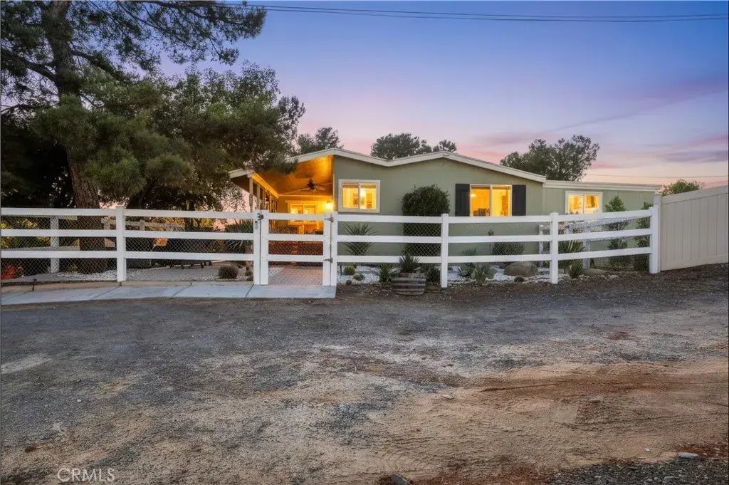 33509 Daily, Menifee