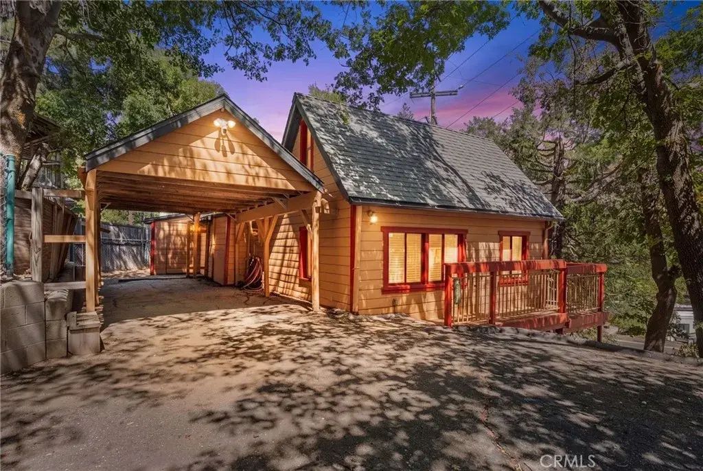 23898 Springwater, Crestline