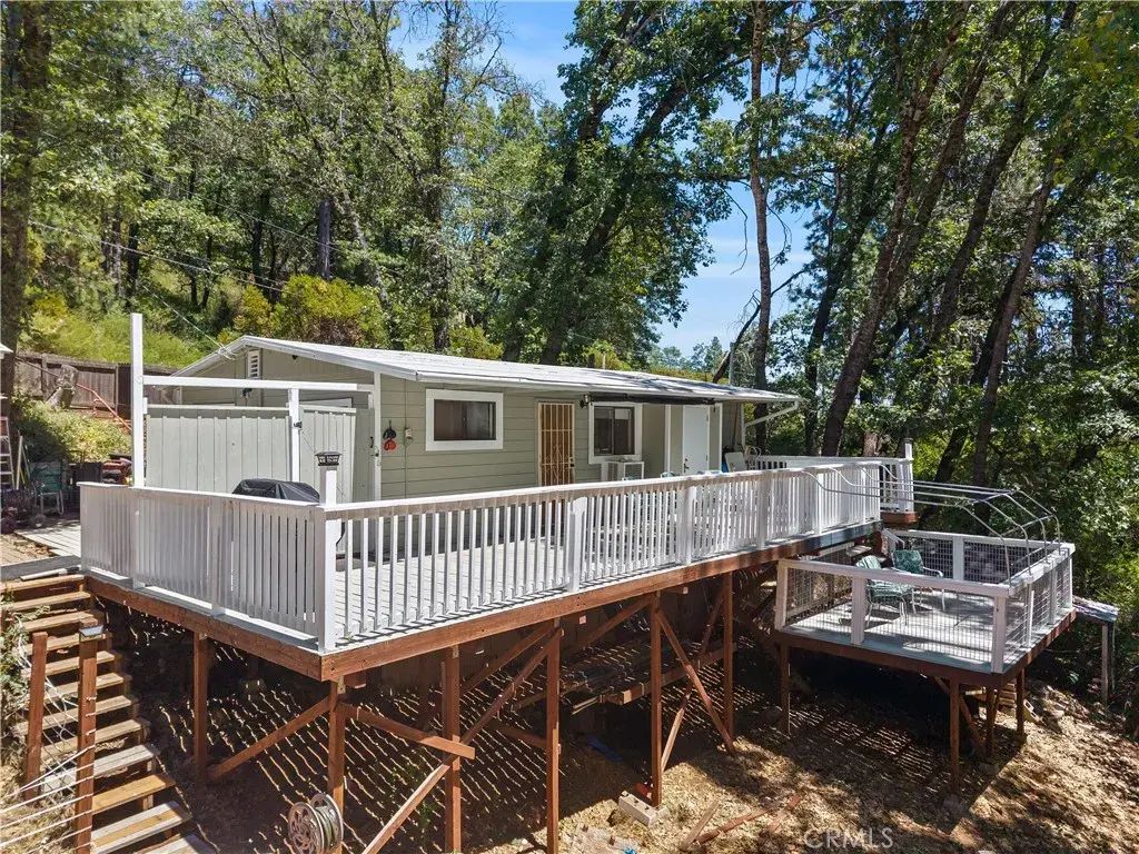 11755 Loch Lomond Road, Loch Lomond