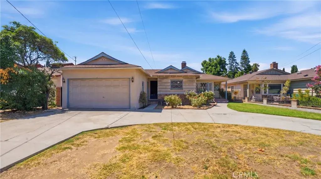 1226 W Mc Gill, Covina