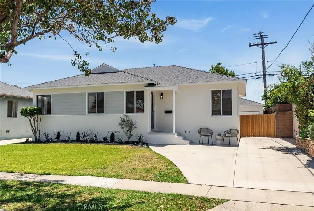 5802 Hardwick Street, Lakewood