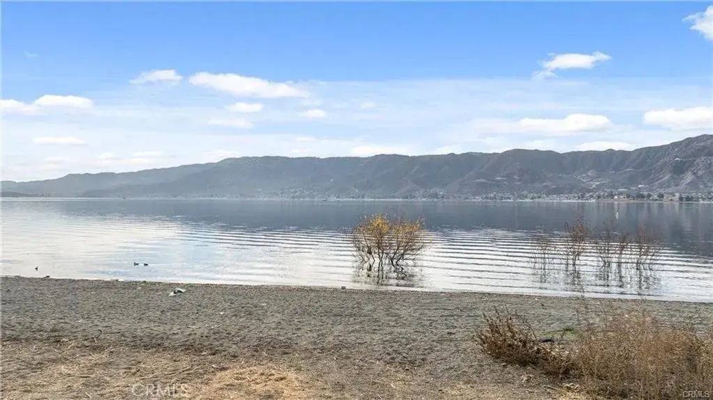 Lakeshore Dr, Lake Elsinore