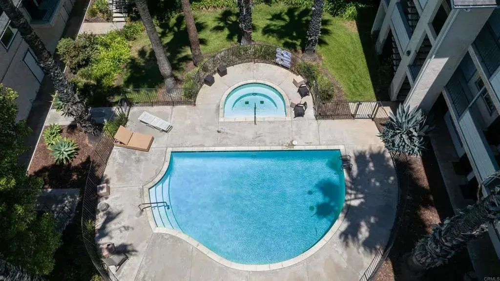 569 E Street 14, Chula Vista