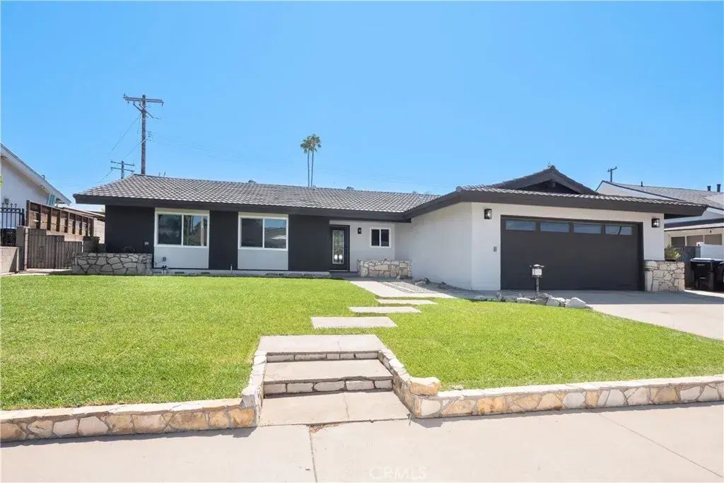 1312 Fairplain, Whittier
