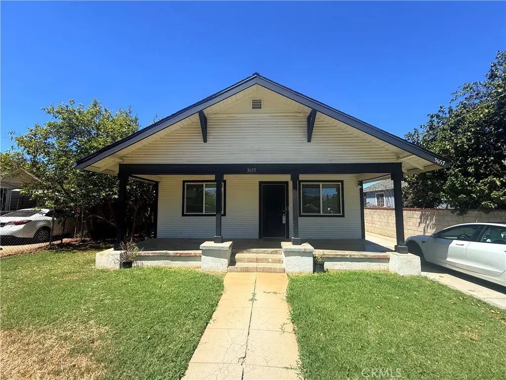 3655 Comer Ave, Riverside