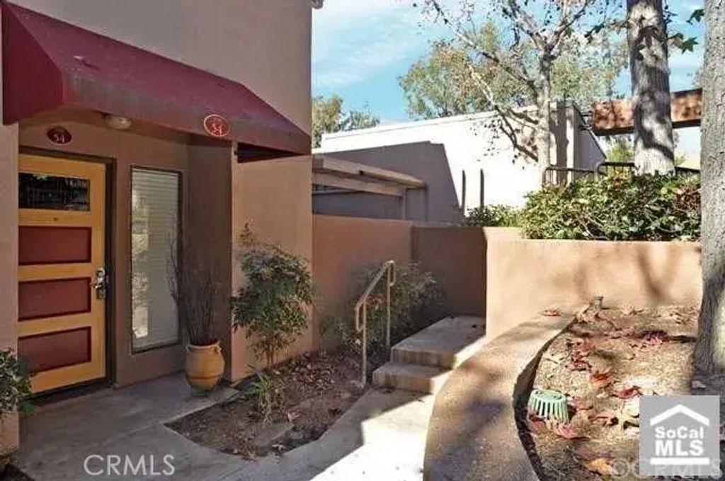 25761 Le Parc, Lake Forest