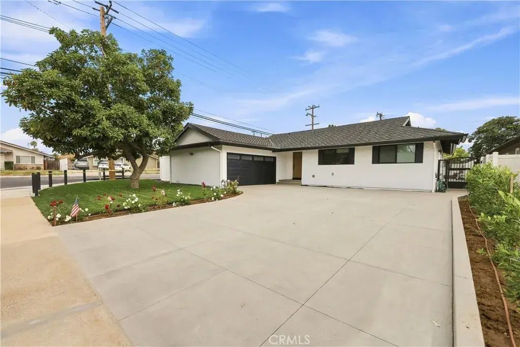 17511 Leafwood, Tustin