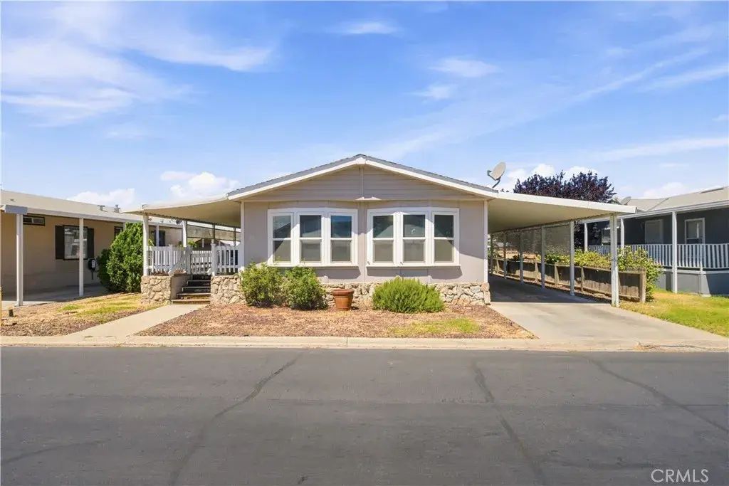 2121 E Avenue I 73, Lancaster