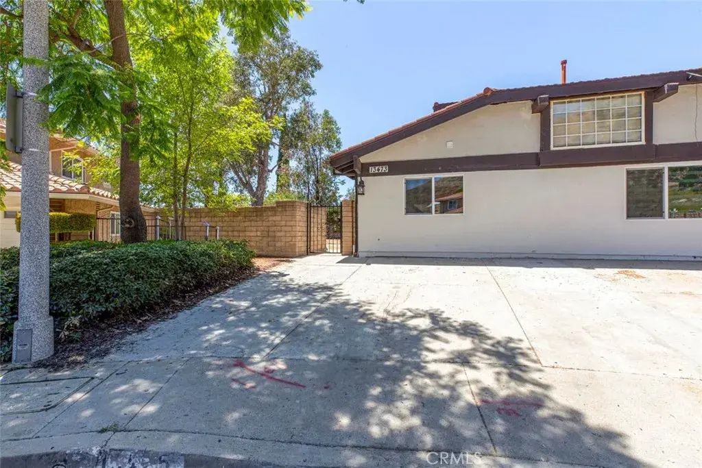 13473 Mission Tierra Way, Granada Hills