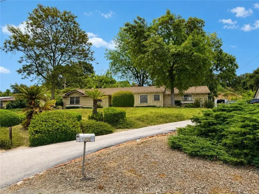 700 S Corrida Drive, Covina