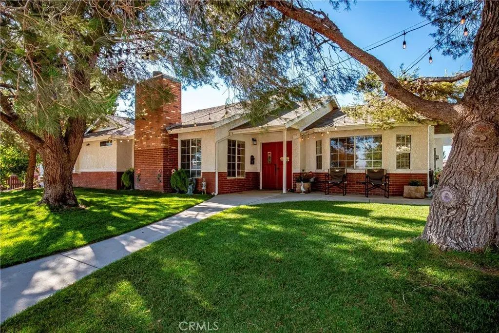 7601 Dogwood Avenue, Rosamond