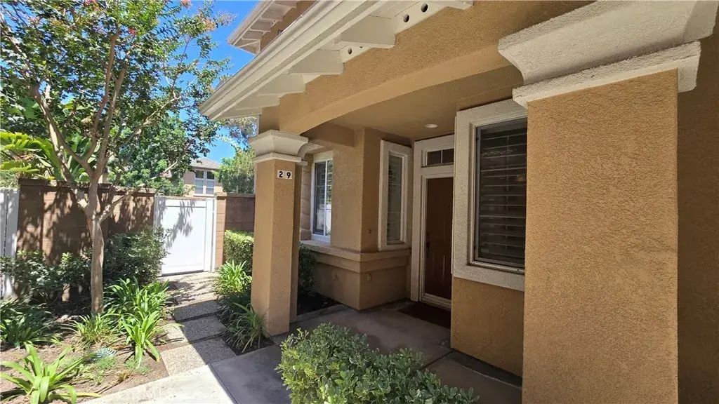 29 Carnation, Irvine